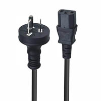 lindy 30933 power cable 3 pin plug to iec-c13 socket 2m black