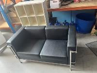 second hand | space lounge 2 seater pu black